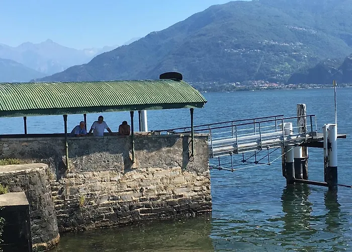 Lario View アパート