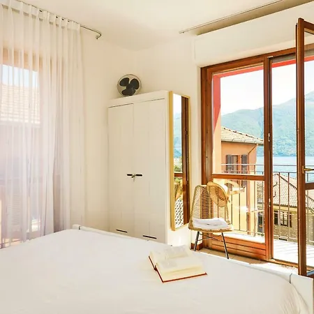 Lario View * Acquaseria